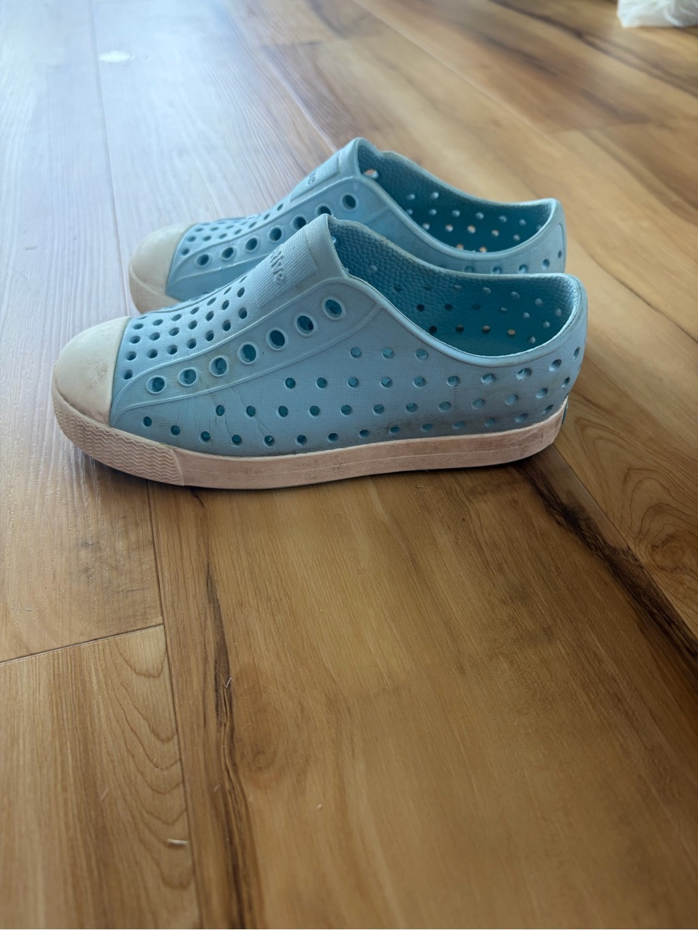 Native kids Jefferson water friendly slip on sneaker